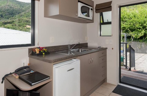 Picton Hotel | Harbour View Motel
