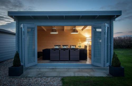 Somerton House | Harleys Court Self catering holiday cottages