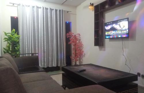 Lahore Apartment | Harmain Studio
