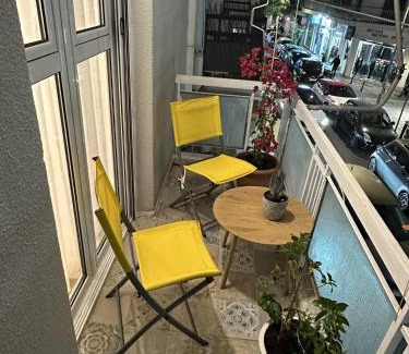 Amarousion Apartment | Harmony Boutique Apartments, 100m from metro