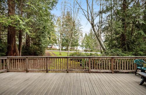 Burley House | Hartstene Pointe Haven