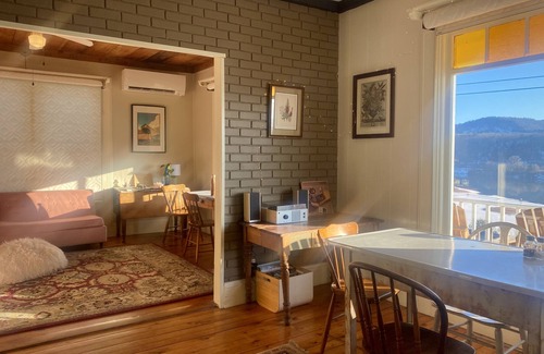 Bellows Falls Bed & Breakfast | Harvest Barn Inn