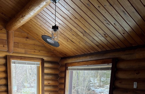 Fishhook Cabin | Hatcher Pass Bear Den Cabin