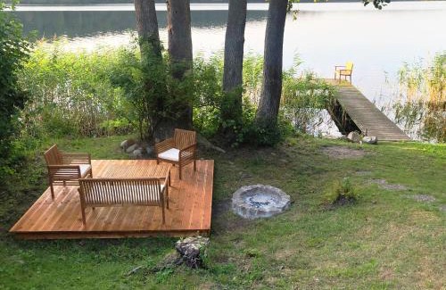 Raben Steinfeld House | Haus am Pinnower See