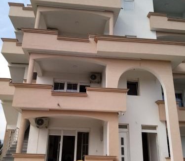 Ulcinj Apartment | Haus Carla
