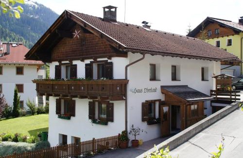 Sankt Anton am Arlberg Bed & Breakfast | Haus Oberland