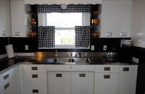 Decatur Cottage | Haworth Cottage 2 blks to Millikin University
