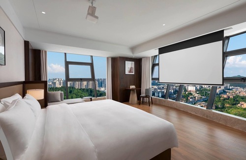 Nanming District Hotel | Hawthorn By Wyndham Guiyang Nanming