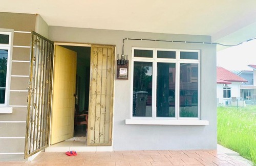 Port Dickson House | HaZa Homestay
