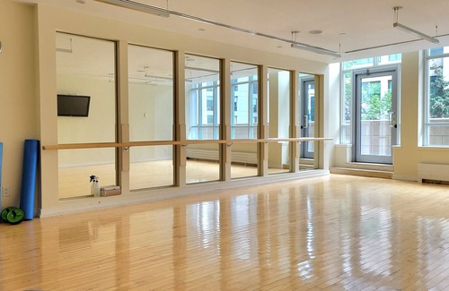 Chaplin Estates Condo | Heart of Midtown Toronto Steps from Subway