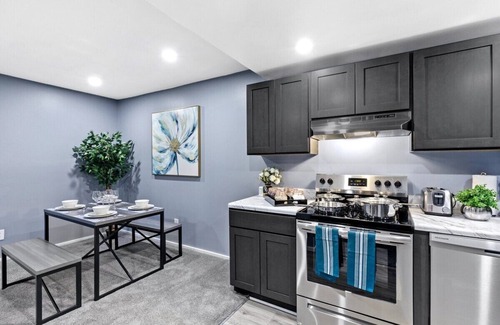 Towson Apartment | Heart of Towson Pool Balcony Gym King Parking