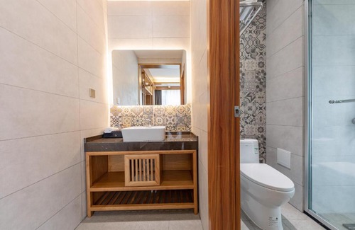 Wulingyuan House | Heart Residence