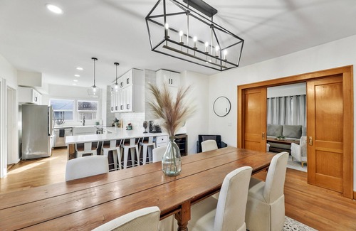 College Hill House | Heated pool & spa, luxury Oasis, centrally located, 5-bed & 3.5 bath