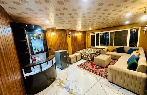 Bhimtal House | Heaven by lake & woods