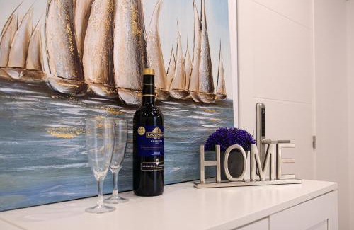 Ensanche Diputacion Bed & Breakfast | Heaven Sea