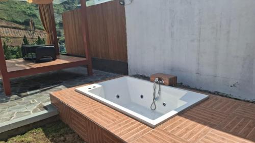 Ngamprah Cabin | Heavenly 1 - Private Triangle