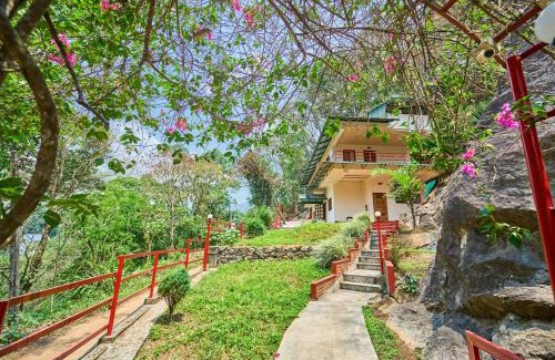 Anachal House | Heavens Munnar Lux Pool House Resort