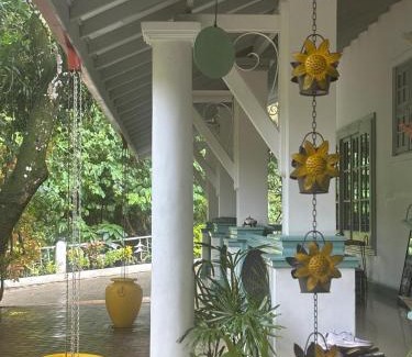 Dambulla House | Hebron Gardens House
