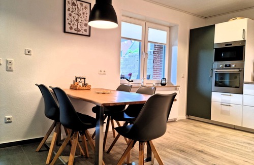 Uelzen Apartment | Heidezauber: Modern vacation apartment with terrace and fireplace