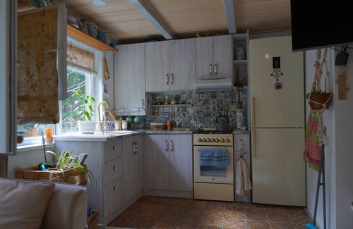 Tbilisi House | Helen and David's apartment, Bird's nest"