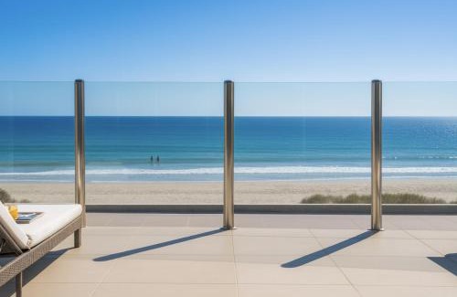Henley Beach House | Henley Beachfront Luxury Home With Sauna Just 200m From Henley Square!