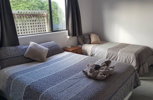 Hokitika Hotel | Heritage Highway Motel
