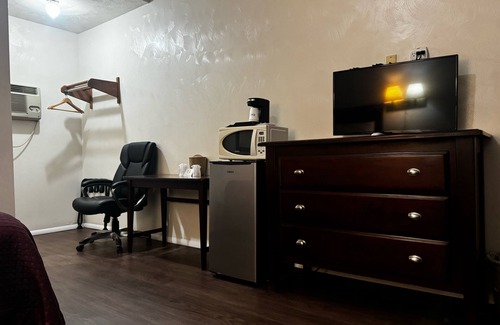 Uniontown Hotel | Heritage Inn