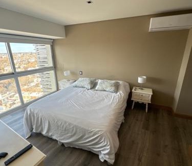 Mendoza City Center Apartment | Hermoso Dpto. en Torre Leloir, Seguridad 24 HS