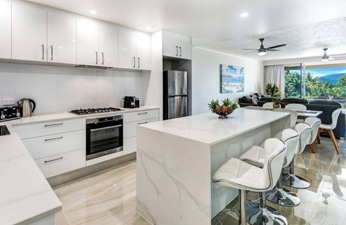 Hamilton Island Apartment | Hibiscus Lodge 002