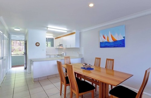 Hamilton Island Apartment | Hibiscus Lodge 204