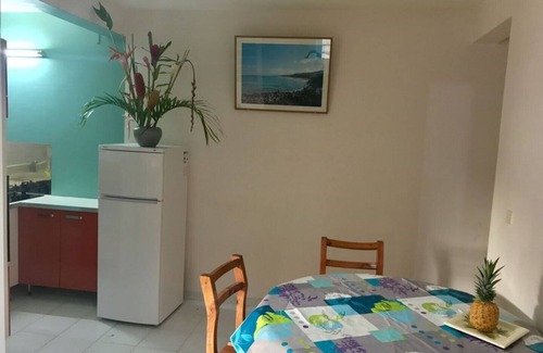 Fontaine de Moutte House | HIBISCUS Residence.