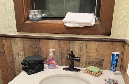 Pipe Creek House | Hidden gem in heart of nature