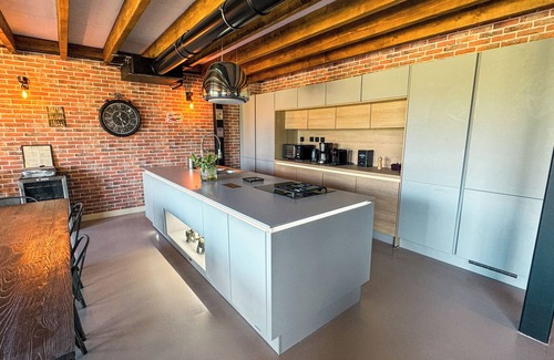 Trelevern Villa | High-end loft with jacuzzi in Trélévern!