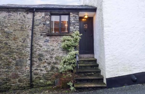 High Newton Cottage | High House
