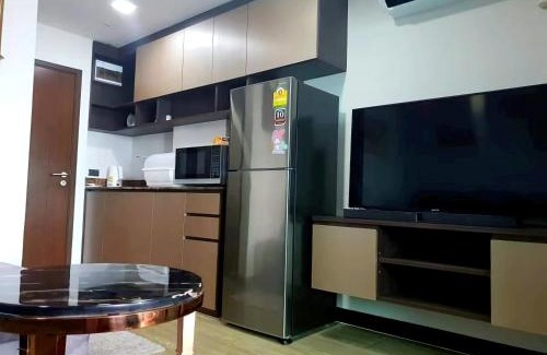 Ban Bang Saen Apartment | High One Condo ตึกB ชั้น4