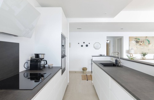 Torreblanca Apartment | High Quality First Line Beach Apartment with unbeatable views to the sea.