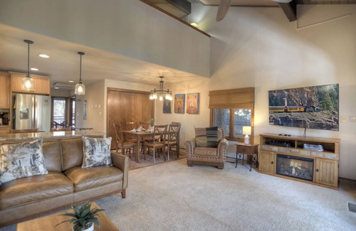 Purgatory House | HighPoint Haven (#615) | Deck, AC, Golf, Pool/HotTub, Pickleball - Near Ski