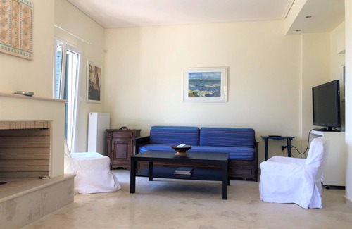 Steniai Villa | Highpoint Maizonette overlooking Chora Bay