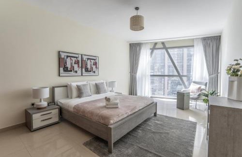 DIFC Apartment | HiGuests - Luxury Apartment in the Iconic Park Towers