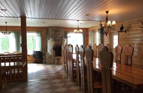 Sotkamo Villa | Hiiden Kämppäkartano iso vuokramökki lähellä Tiilikan kansallispuistoa