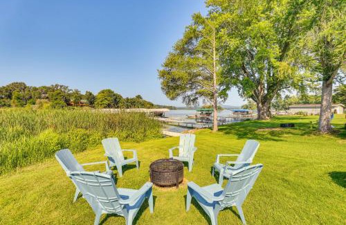 Lodi House | Hike, Fish, Unwind and Relax Lodi Lake Escape!