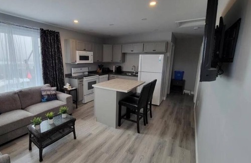 Scotsville Apartment | Hilltop Getaway - Apt C