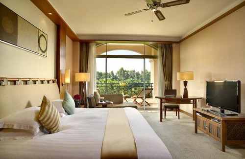 Dongguan City Center Hotel | Hillview Golf Resort Dongguan