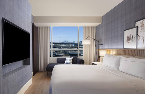 Plano Hotel | Hilton Dallas/Plano Granite Park