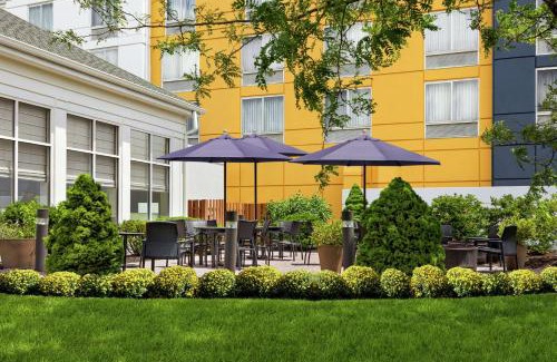 Allentown Hotel | Hilton Garden Inn Allentown Bethlehem Airport