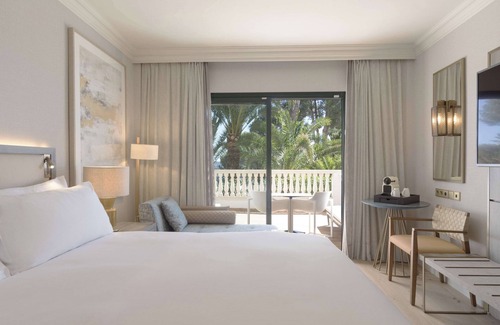 Costa de la Calma Resort | Hilton Mallorca Galatzo