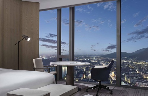 Zhuji Hotel | Hilton Zhuji