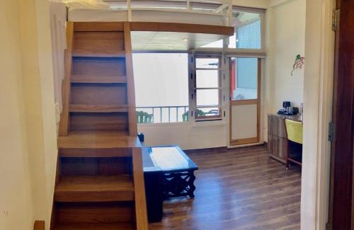 Mussoorie Bed & Breakfast | Himalayan view