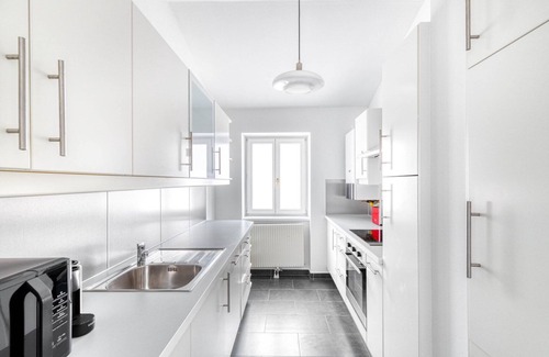 Schottenfeld Apartment | Hip Neubau 2BR w/Elevator, near shops, Metro U3, U6, by Blueground