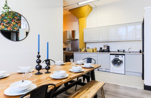 Hackney Wick Apartment | Hipster Hackney Spirits/Chill vibes/Sleeps 10!
